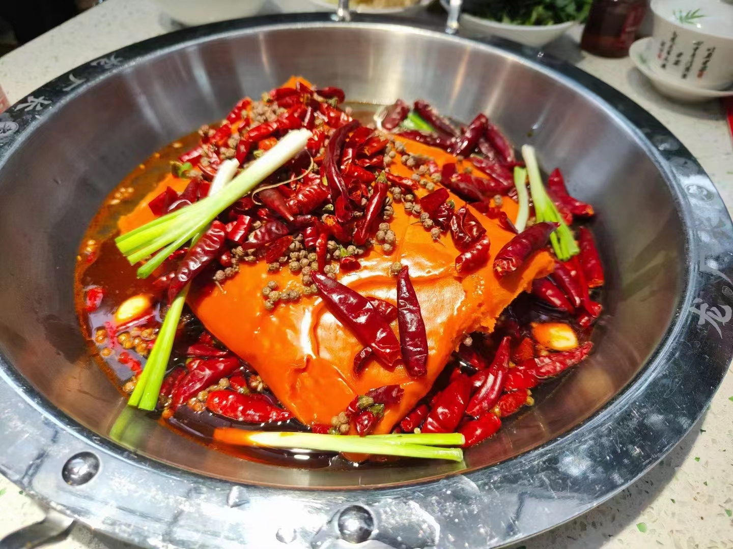 火鍋底料廠家-成都重慶火鍋底料產(chǎn)品批發(fā)，火鍋品類新發(fā)展在哪里(圖1)